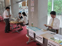 会員著書展示コーナー